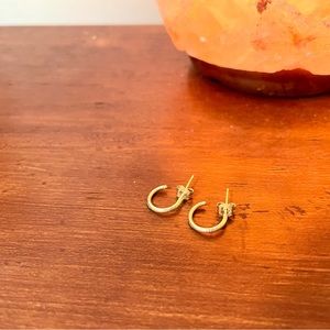 Mejuri Gold Twist Hoops